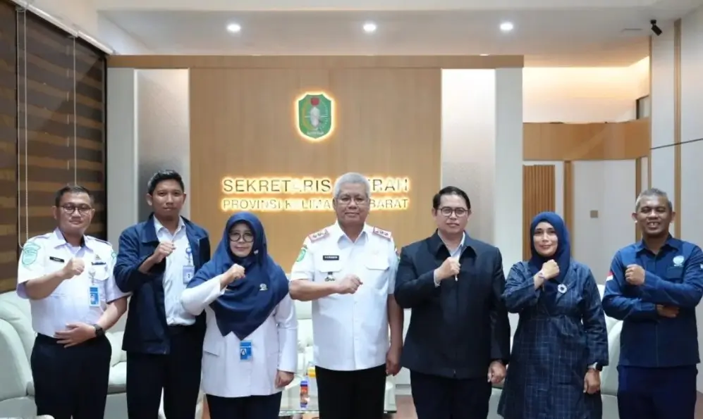 Sekda Kalbar Harisson bersama STMKG bahas kuota afirmasi putra daerah Kalbar di Kantor Sekda Kalbar, Rabu (1/4/2026).