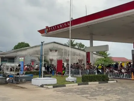 Harga BBM di SPBU Pertamina wilayah Kalimantan Barat April 2026 stabil.