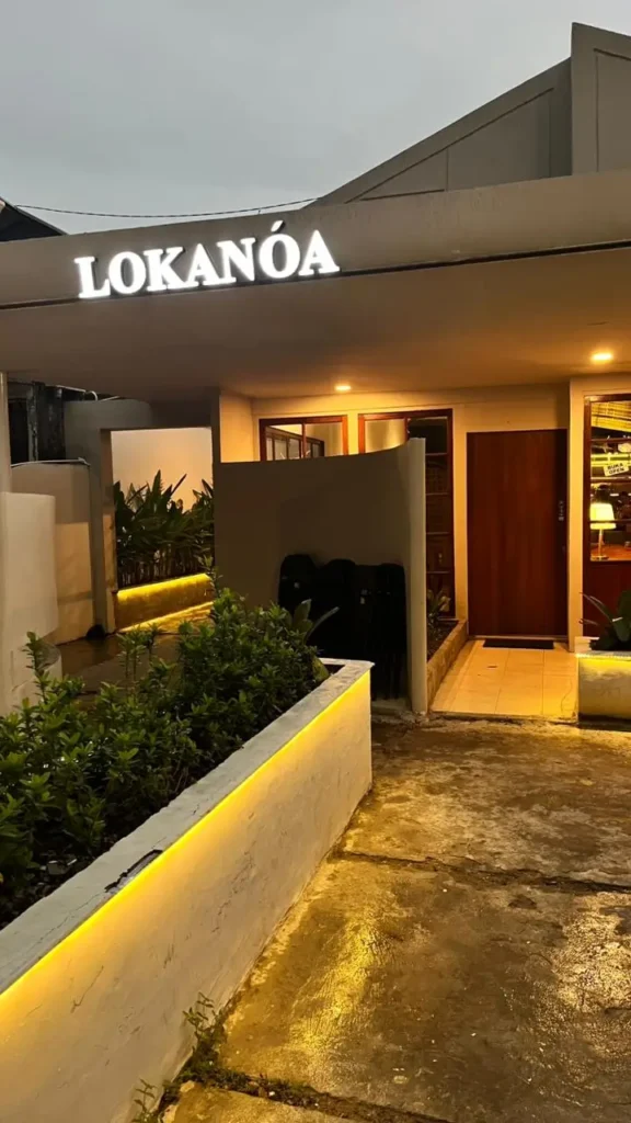 Lokanoa Pontianak dengan suasana sore.