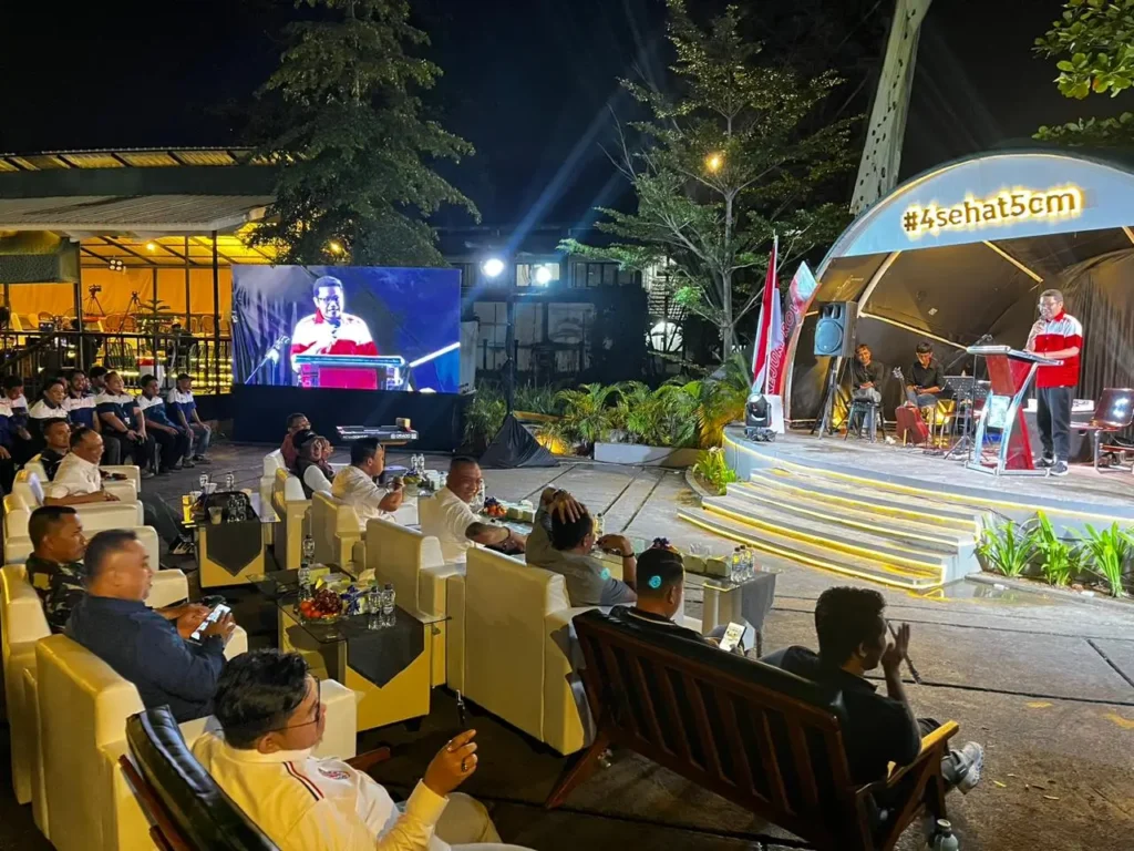 Suasana pembukaan Kejurprov Domino Kalbar 2026 di 5cm Coffee & Eatery Untan Pontianak.