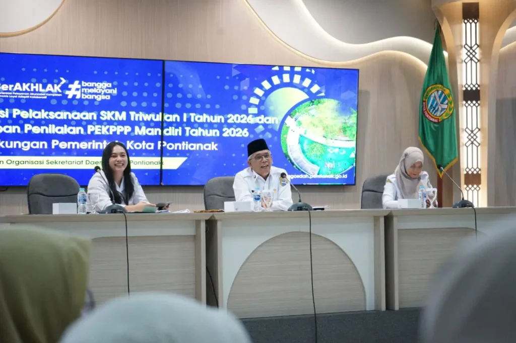 Sekretaris Daerah (Sekda) Kota Pontianak Amirullah membuka Evaluasi Pelaksanaan Survei Kepuasan Masyarakat (SKM) Triwulan I Tahun 2026.