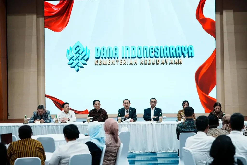 Menteri Kebudayaan Fadli Zon saat peluncuran program Dana IndonesiaRaya di Jakarta, (2/4/2026).