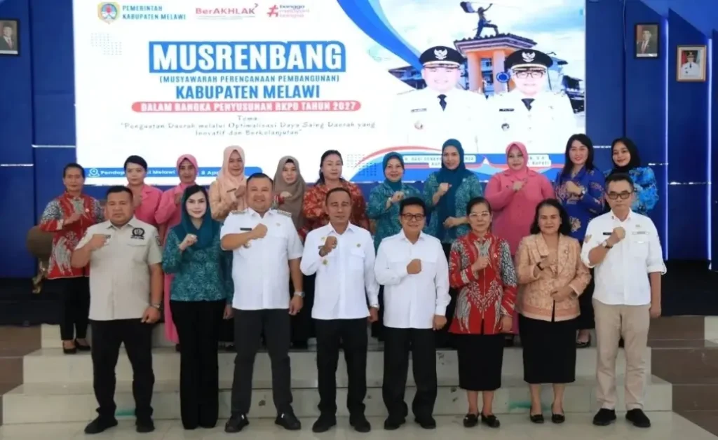 Wagub Krisantus Kurniawan saat membuka Musrenbang RKPD Melawi 2027.