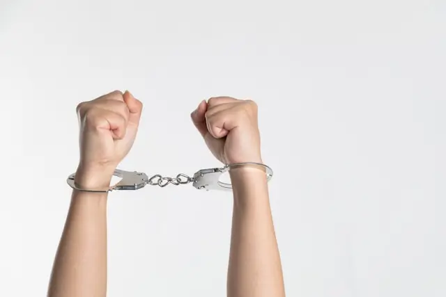 Ilustrasi - Polisi mengamankan pelaku pencurian handphone dan uang tunai di Pontianak Kota setelah ditangkap di kawasan Pasar Tengah.