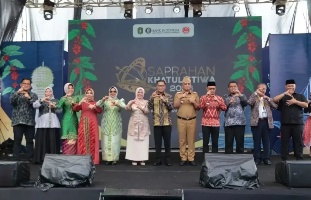 Pembukaan Saprahan Khatulistiwa 2026 di Ayani Megamall Pontianak.