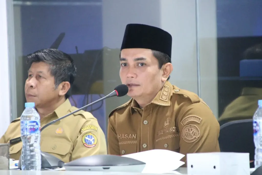 Wakil Wali Kota Pontianak Bahasan saat memimpin rakor pengendalian inflasi menjelang Iduladha 1447 Hijriah.
