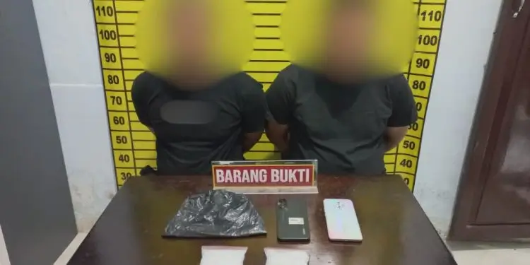 Petugas Polres Singkawang mengamankan pelaku jaringan sabu dalam Operasi Pekat Kapuas 2026.