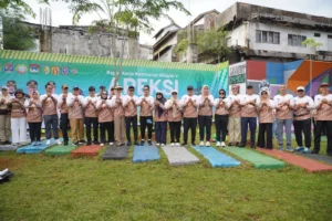 Penanaman pohon bersama menjadi rangkaian Raker Komwil V APEKSI Regional Kalimantan.