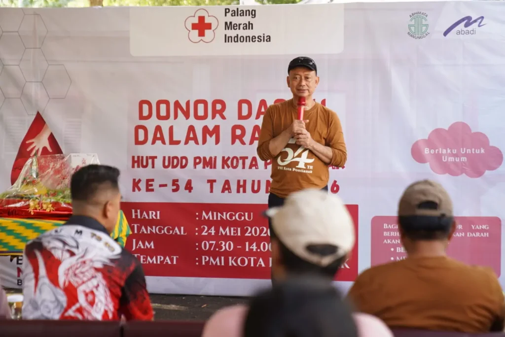Wali Kota Pontianak Edi Rusdi Kamtono memberikan sambutan pada HUT ke-54 PMI Kota Pontianak.