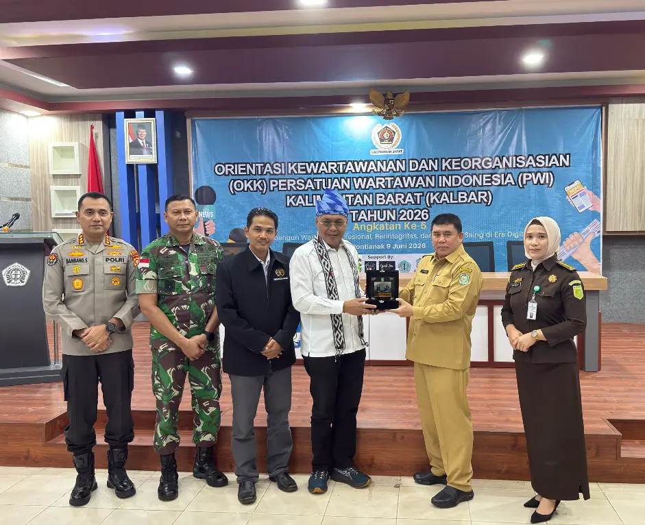Pembukaan OKK PWI Kalbar Angkatan Ke-5 di Politeknik Negeri Pontianak yang dihadiri pengurus PWI dan Pemprov Kalbar.