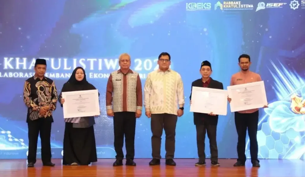 Sekda Kalbar Harisson membuka RABBANI KHATULISTIWA 2026 di Aula Bank Indonesia Pontianak.