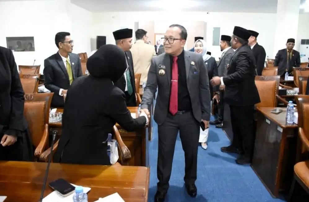 Bupati Kubu Raya Sujiwo usai menyampaikan laporan pertanggungjawaban APBD usai meraih opini WTP ke-12 dari BPK RI.
