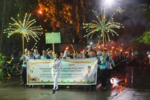 Parade para Kafilah dari enam kecamatan peserta MTQ ke-34 Kota Pontianak.