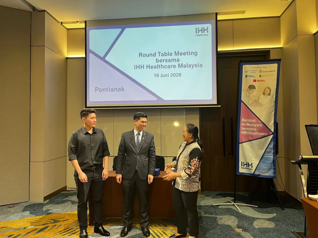 Kios Informasi IHH Healthcare Malaysia di GAIA Mall Pontianak yang memberikan layanan informasi kesehatan dan rujukan medis ke Malaysia.