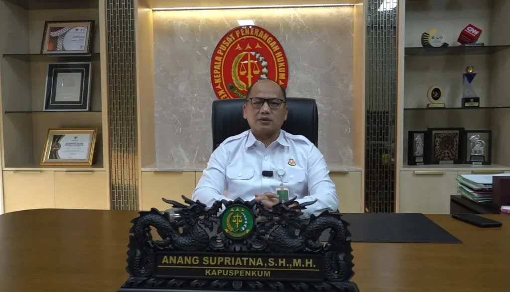 Kapuspenkum Kejagung Anang Supriatna menjelaskan bahwa pengusutan Program Makan Bergizi Gratis tetap berlanjut meski pengumpulan data telah selesai.