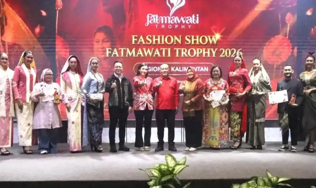 Wakil Gubernur Kalbar Krisantus Kurniawan membuka Fatmawati Trophy 2026 di Hotel Golden Tulip Pontianak.