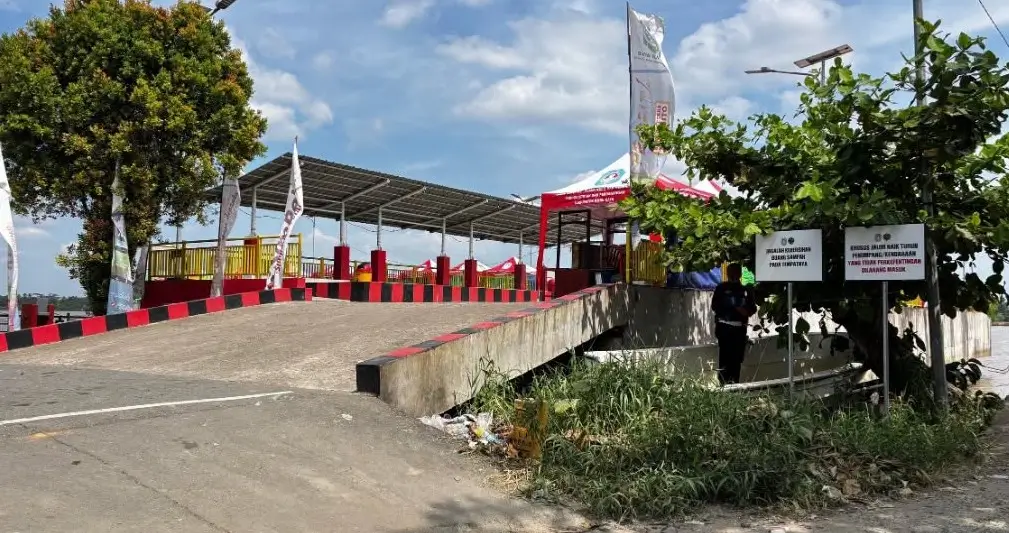 Penataan kawasan Pelabuhan Rasau Jaya.