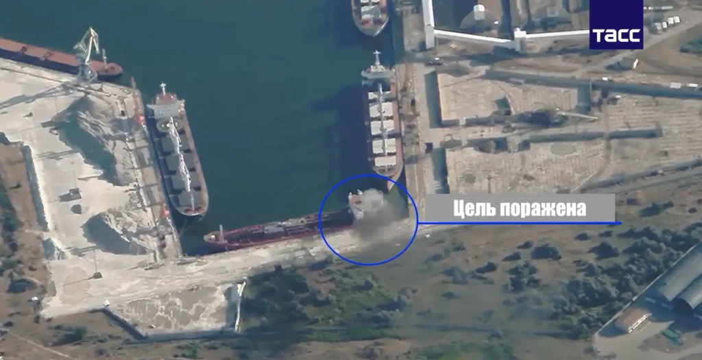 Serangan rudal Rusia menghantam kawasan permukiman di Odesa, Ukraina.