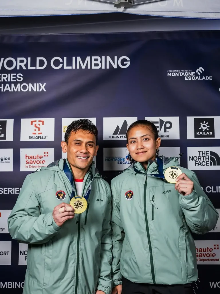 Atlet asal Pontianak Veddriq Leonardo meraih medali emas World Climbing Series nomor speed di Chamonix, Prancis.