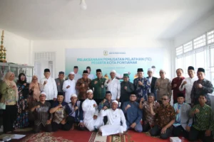 Ketua Umum LPTQ Kota Pontianak Amirullah ketika membuka TC Kafilah Kota Pontianak di Aula Gedung LPTQ Kota Pontianak, Jumat (10/7/2026).