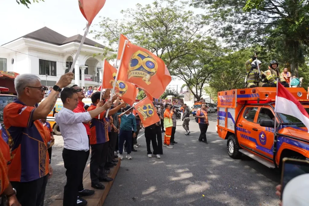 Wali Kota Pontianak Edi Rusdi Kamtono mengapresiasi 50 tahun pengabdian Damkar Panca Bhakti dan mendorong penguatan kolaborasi untuk menghadapi karhutla di musim kemarau.