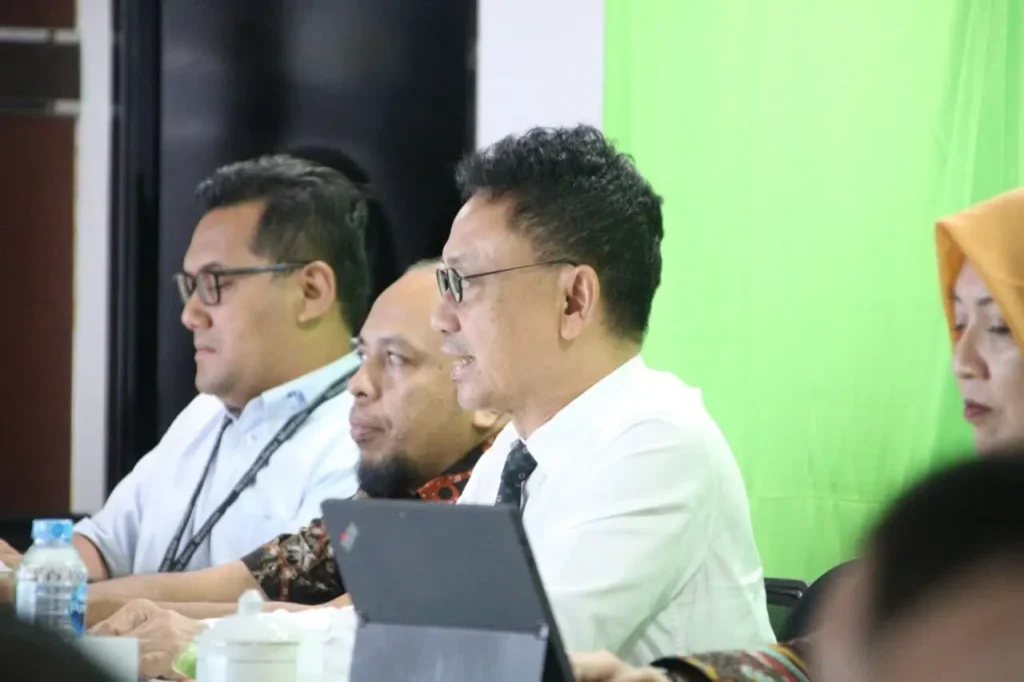 Wali Kota Pontianak Edi Rusdi Kamtono saat mengikuti asesmen TPAKD Award 2026 di Pontive Center, Jumat (31/7/2026) sore.