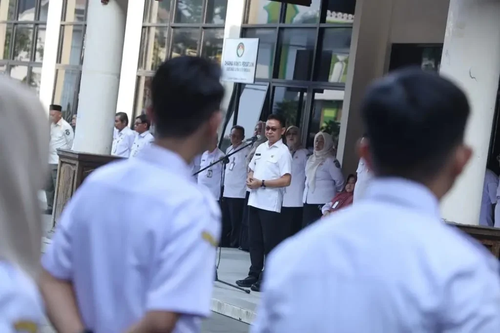 Wali Kota Pontianak Edi Rusdi Kamtono menyampaikan apresiasi atas capaian kualitas data ASN Kota Pontianak yang meraih nilai 99,98.