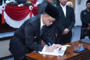 Wali Kota Pontianak Edi Rusdi Kamtono menyampaikan pembahasan APBD Perubahan 2026 bersama DPRD Kota Pontianak.
