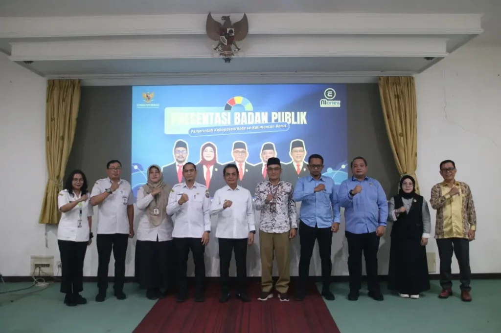 Wakil Wali Kota Pontianak Bahasan saat mengikuti Monitoring dan Evaluasi Keterbukaan Informasi Publik 2026 di Kantor Gubernur Kalimantan Barat, Rabu (26/8/2026).