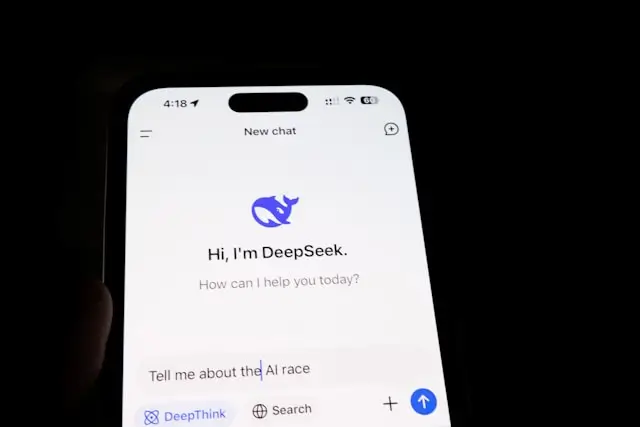 DeepSeek menaikkan tarif API V4-Pro dan V4-Flash hingga 11 kali lipat mulai 17 Agustus 2026.