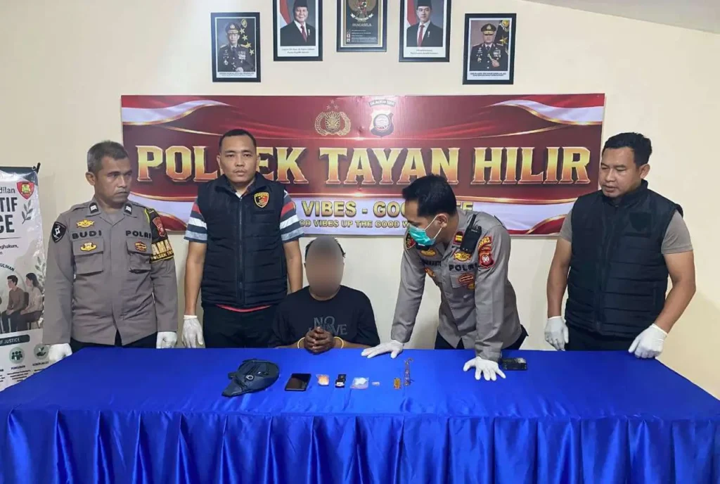 Polisi menyita 8,76 gram sabu dari pria di Tayan Hilir Sanggau. (Res-Sgu)