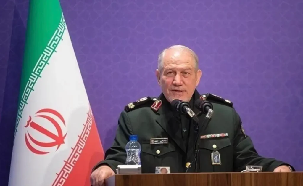 Yahya Rahim Safavi, penasihat militer Pemimpin Tertinggi Iran Mojtaba Khamenei, yang mengancam perluasan konflik hingga Samudra Hindia. (Foto: x.com/REDSOCIALCODI)