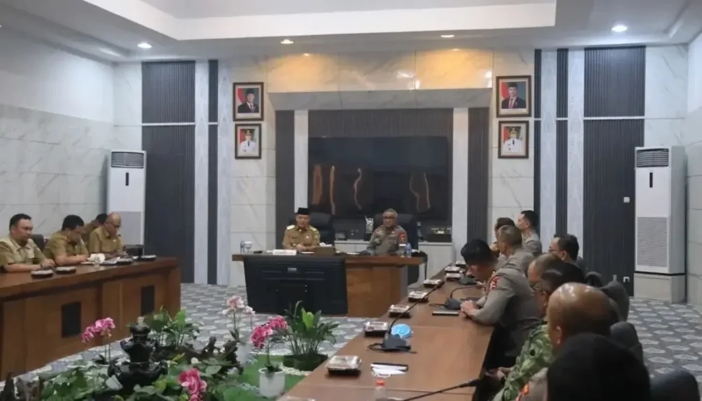 Ria Norsan menerima 12 peserta Sespimti Polri untuk memperkuat pencegahan karhutla di Kalbar