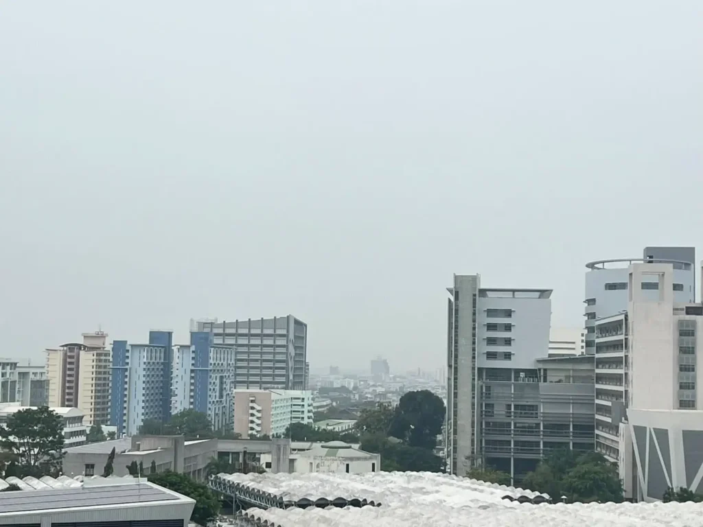 Kabut asap karhutla Sumatera berdampak pada kualitas udara di Thailand Selatan. (Foto: facebook.com/SouthHazeWatch)