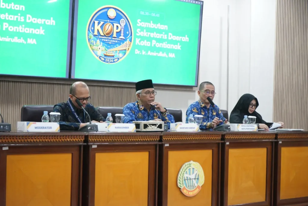 Sekretaris Daerah Kota Pontianak Amirullah membuka kegiatan Bimbingan Teknis dan Sosialisasi Penyusunan Proposal, di Aula Rohana Muthalib, Bapperida Pontianak, Kamis (17/9/2026).