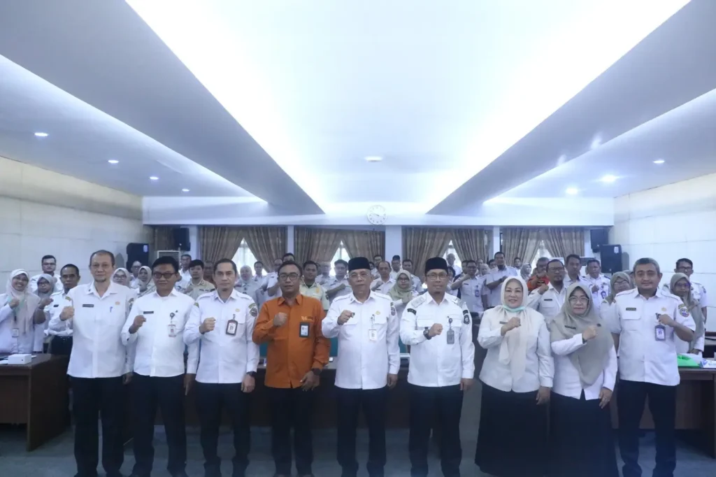 Forum Satu Data Indonesia Tingkat Daerah Kota Pontianak Tahun 2026 yang digelar di Ruang Rapat Wali Kota Pontianak, Rabu (23/9/2026).