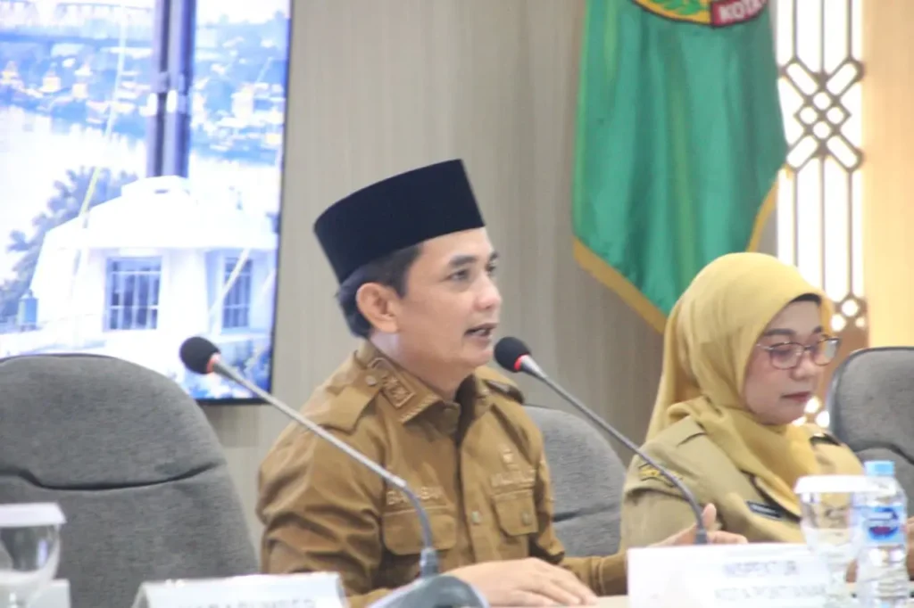 Wakil Wali Kota Pontianak Bahasan ketika Sosialisasi Antikorupsi bagi Masyarakat Pontianak Timur dan Utara di Aula Sultan Syarif Abdurrahman Kantor Wali Kota Pontianak, Selasa (29/9/2026).