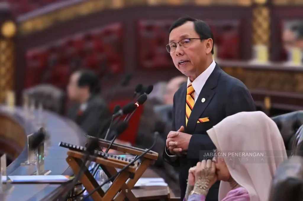 Datuk Seri Dr. Stephen Rundi Utom, Menteri Industri Makanan, Komoditas, dan Pembangunan Wilayah Sarawak, Malaysia, yang menyampaikan rencana penjajakan pasokan beras dari Sambas, Kalimantan Barat. (Foto: Japen Malaysia)