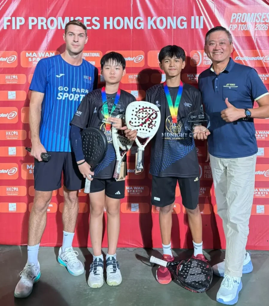 Muhammad Raja Barges Raja asal Pontianak dan Zac Valentino Latief meraih juara U-12 dan runner-up U-14 di FIP Promises Hong Kong III 2026. (Ist)