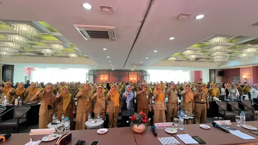 Disdikbud Kota Pontianak menggelar Bimtek Sekolah Inklusi bagi Calon Guru Pendamping Khusus.