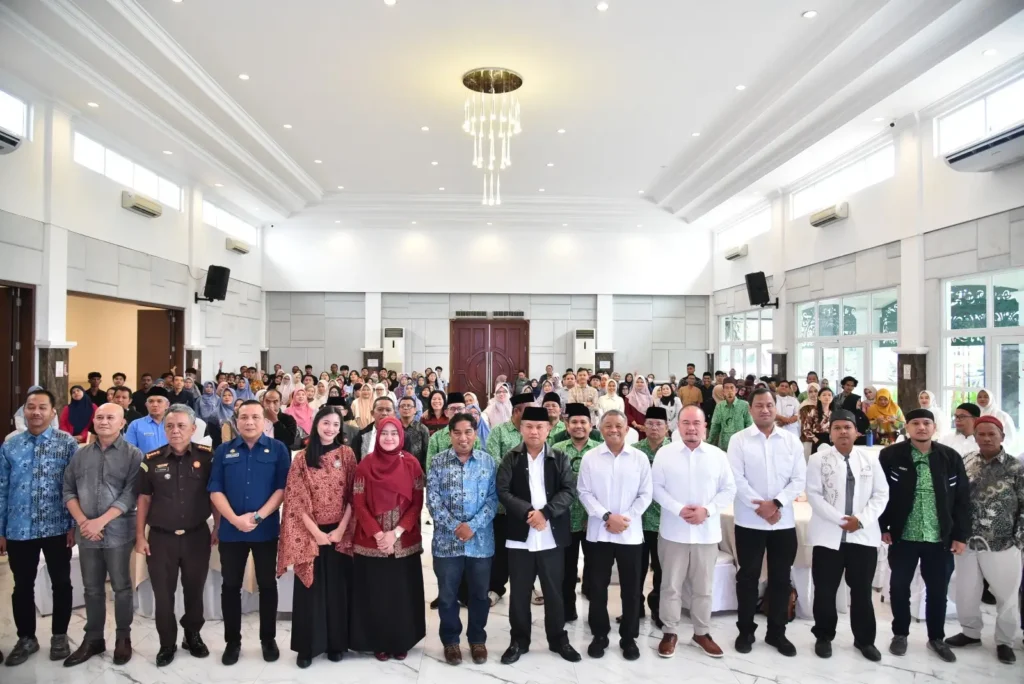 Guru dan peserta mengikuti pelatihan literasi digital berbasis moderasi yang digelar BNPT dan FKPT Sumatera Utara di Medan.