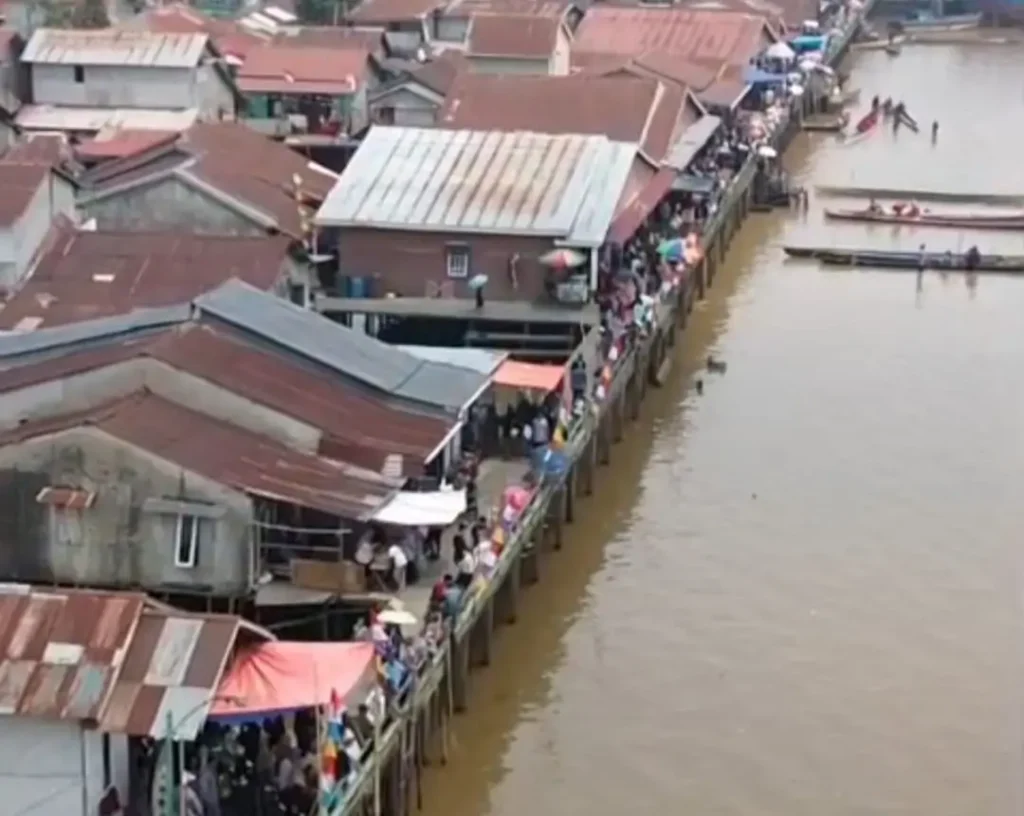 GAHARU Pontianak bersama pemerintah dan pemangku kepentingan membahas pengembangan Kampung Yuka berkelanjutan.