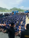 Petugas mengawal pemindahan narapidana risiko tinggi ke Lapas Nusakambangan, Jawa Tengah. (Foto: Ditjen Pas Kementerian Imipas)