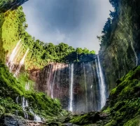 Air Terjun Tumpak Sewu Pemandangan Air Terjun Tumpak Sewu di Lumajang. (lumajangkab.go.id)