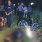 Petugas kepolisian melakukan olah TKP kecelakaan maut di Jalan Lintas Malindo, Sanggau.