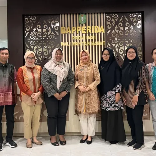 Bapperida Kalbar bersama CSF Indonesia menggelar audiensi membahas pengembangan komoditas tengkawang di Pontianak.