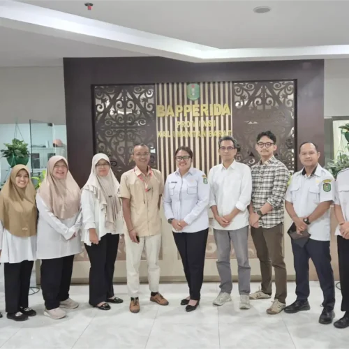 Tim Bapperida Kalimantan Barat menggelar pertemuan bersama Badan Riset dan Inovasi Nasional dan Deutsche Gesellschaft für Internationale Zusammenarbeit untuk membahas penguatan riset pembangunan daerah.