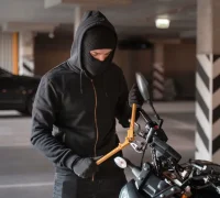 Ilustrasi - Polisi Pontianak Timur mengamankan pelaku curanmor beserta sepeda motor hasil curian yang berhasil disita sebagai barang bukti.