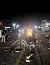 Petugas kepolisian melakukan olah TKP kecelakaan motor dan truk di Pasar Sosok, Kabupaten Sanggau.
