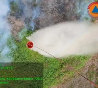 Armada udara dikerahkan untuk penanganan karhutla di wilayah Sumatra dan Kalimantan melalui patroli dan pemadaman dari udara. (Foto: setneg.go.id)